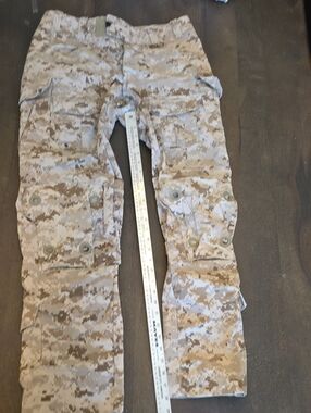 Patagonia  Desert Digital Camo Cargo Pants - Beige/Brown 30 Waist 28 Level 9
